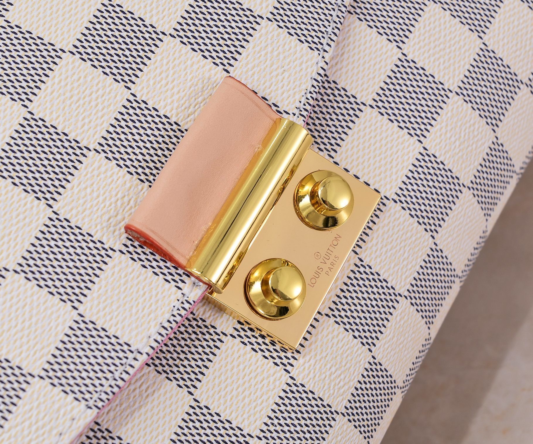 Luxury LV Handbag M94338-M41581 Luxury LV Handbag M94338-M41581