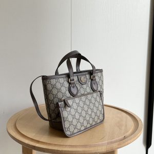 Luxury Gucci Handbag 811716