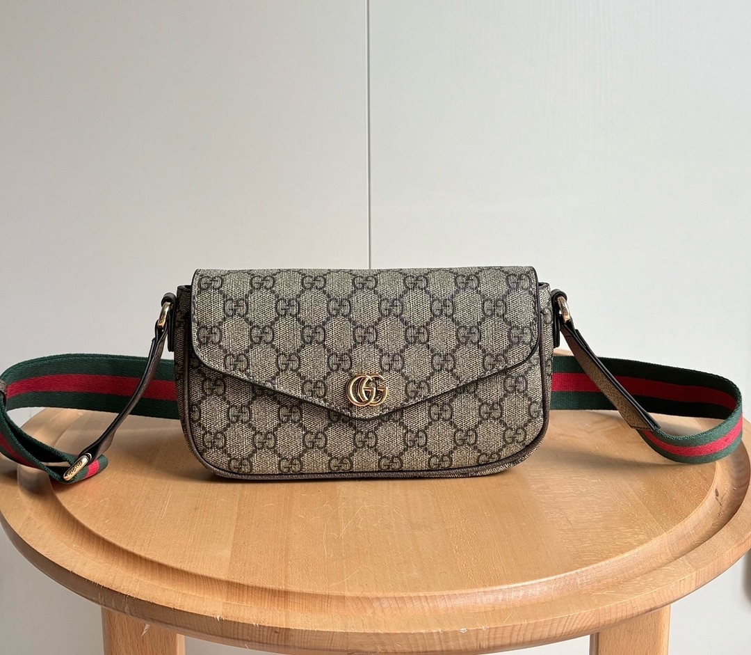 Luxury Gucci Handbag 764961 Luxury Gucci Handbag 764961