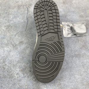 AJ 1 Low x Travis Scott x BUR 'Sail Black' AJ3288 5 36b1d472 result