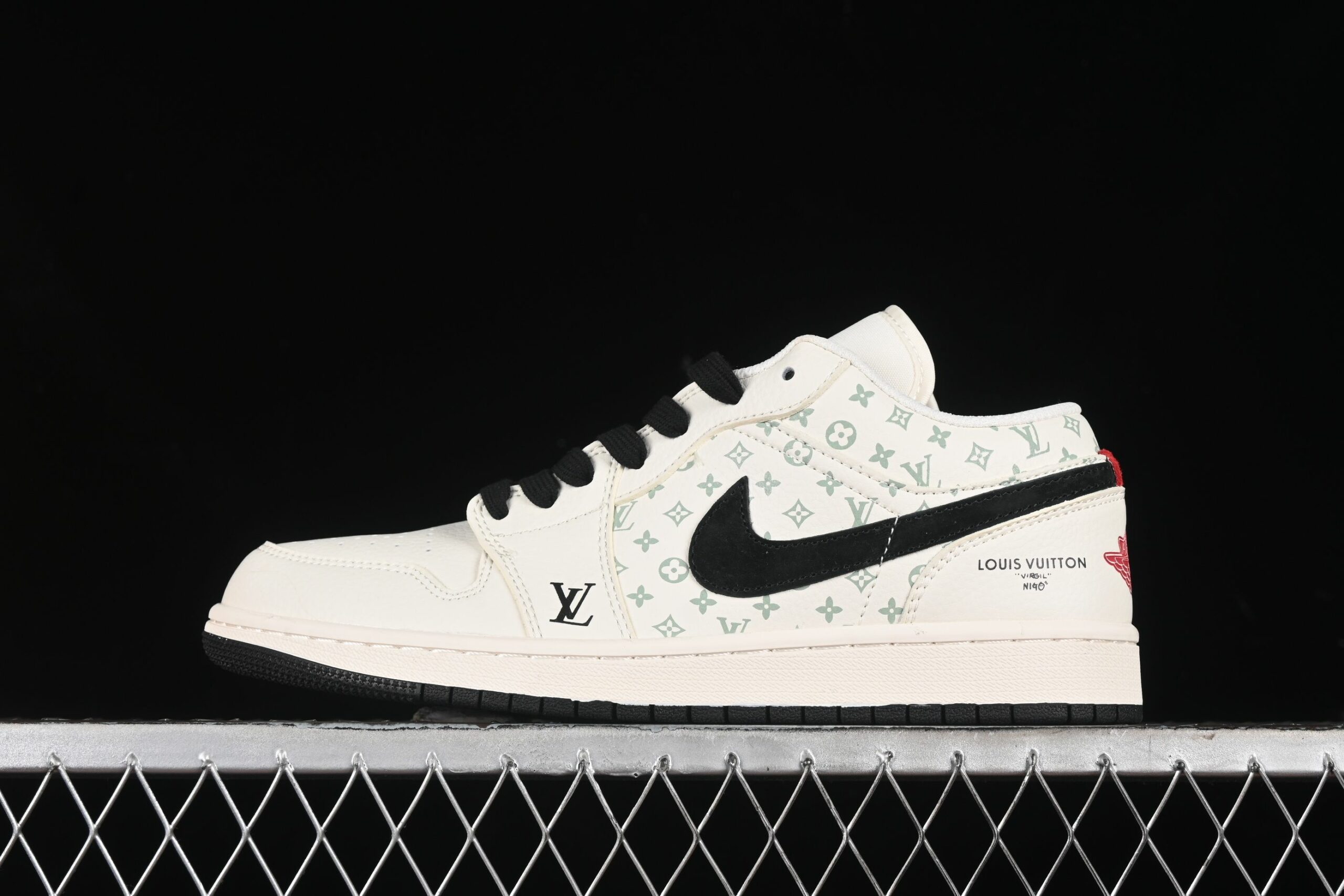 AJ 1 Low x LV WG8850-009 AJ 1 Low x LV WG8850-009