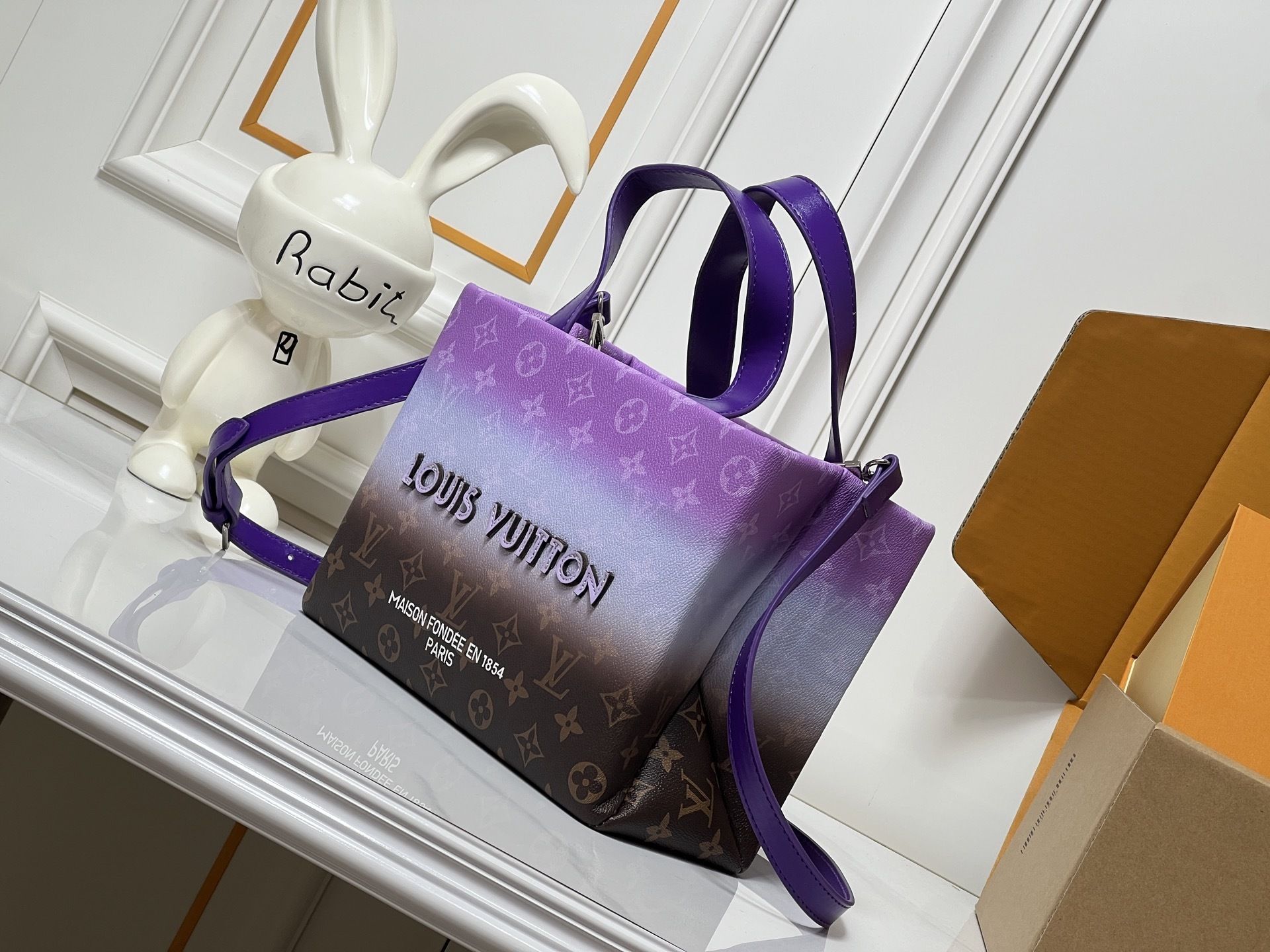 Luxury LV Handbag M13940 Luxury LV Handbag M13940