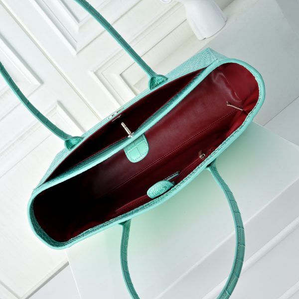 Luxury CN Handbag 7077 BC