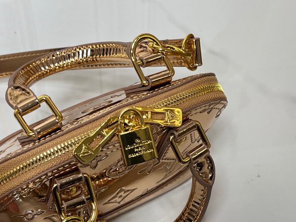 Luxury LV Handbag M11835-M53152-M82717-M90611 BC