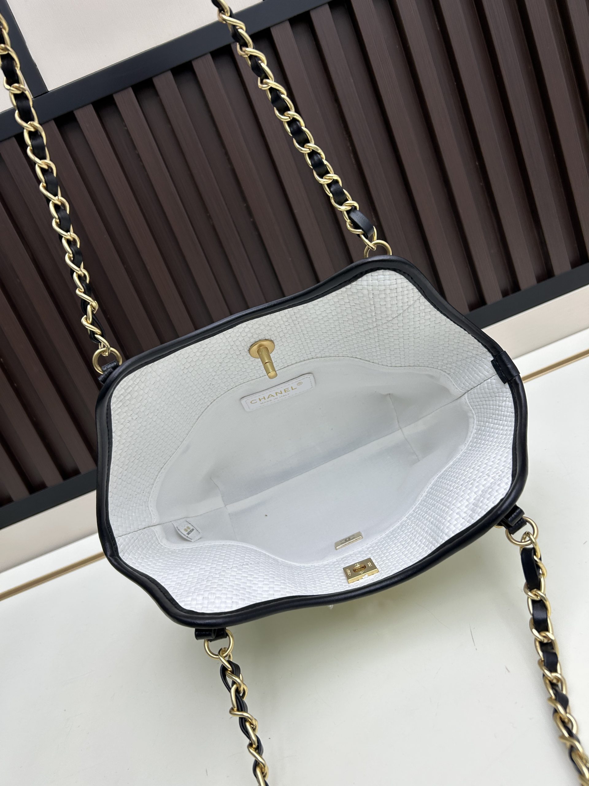 Luxury CN Handbag C2526-091 Luxury CN Handbag C2526-091