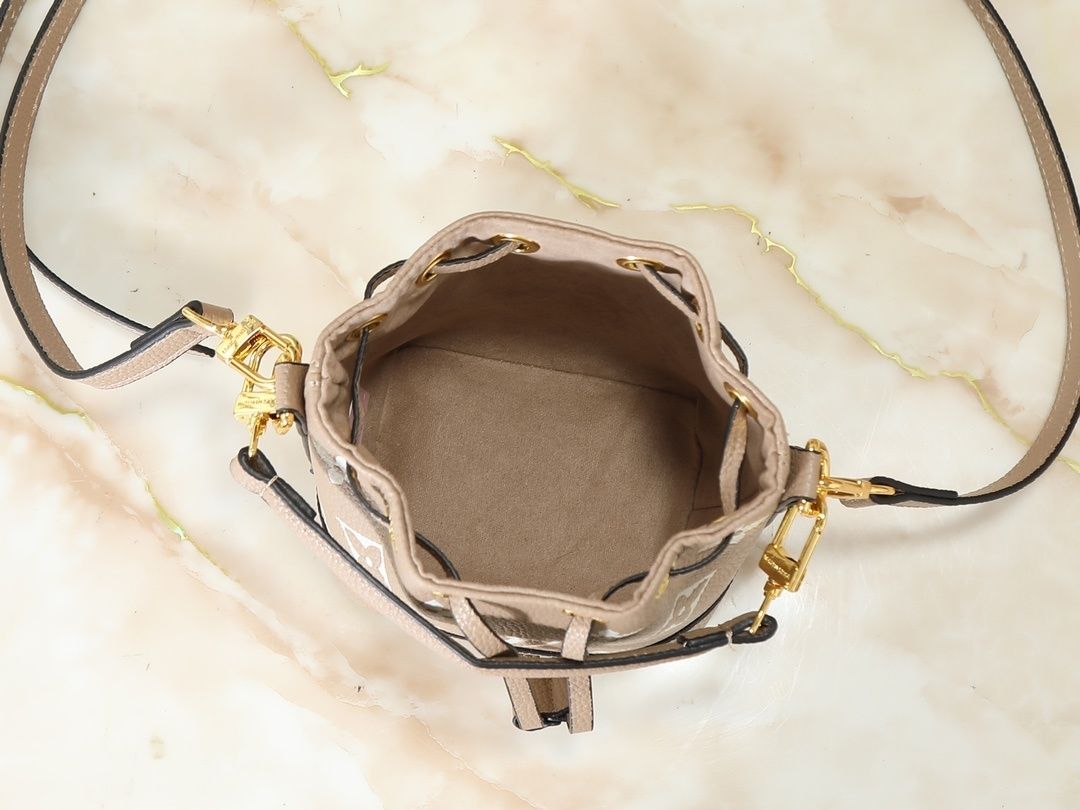 Luxury LV Handbag M82933-M46291-M81266 Luxury LV Handbag M82933-M46291-M81266