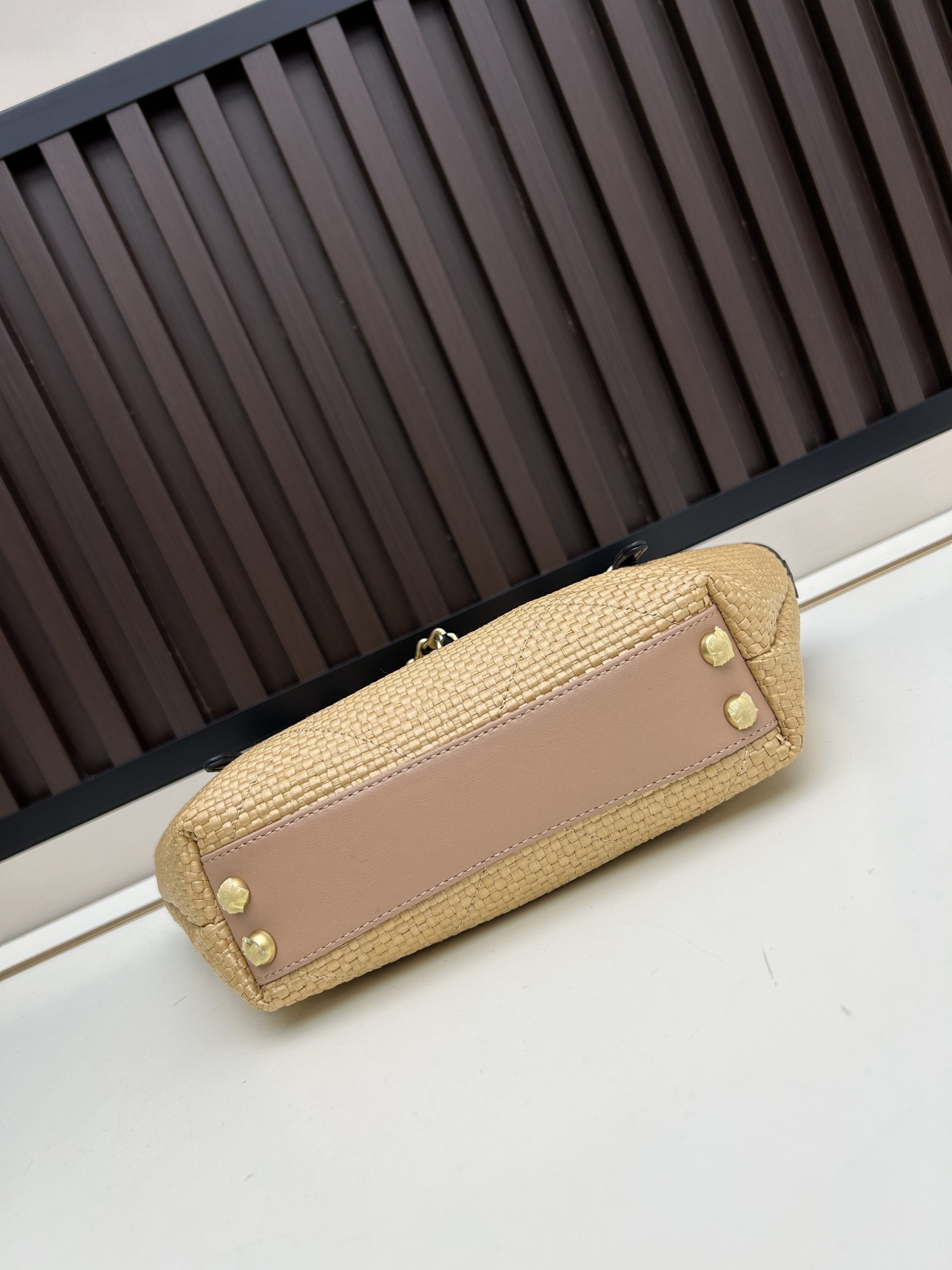 Luxury CN Handbag C2526-091 Luxury CN Handbag C2526-091