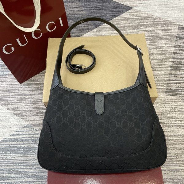 GG Jackie 1961 Medium Shoulder Bag 863136 QA