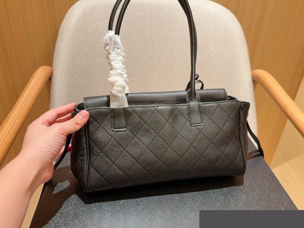 New Fashion CN Handbag CC263410 QA