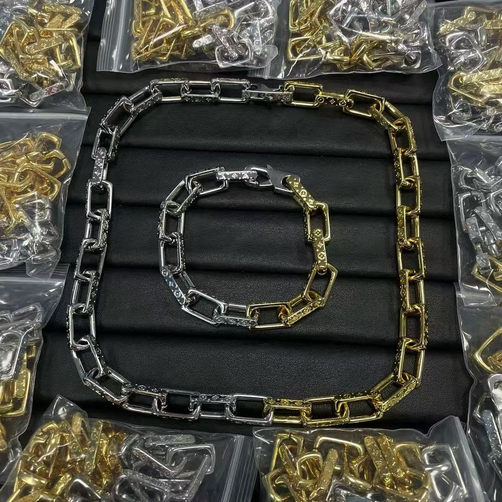 New Arrival LV Necklace 118