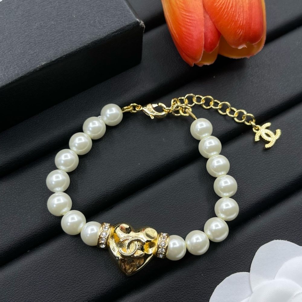 New Arrival Chanel Bracelet 032