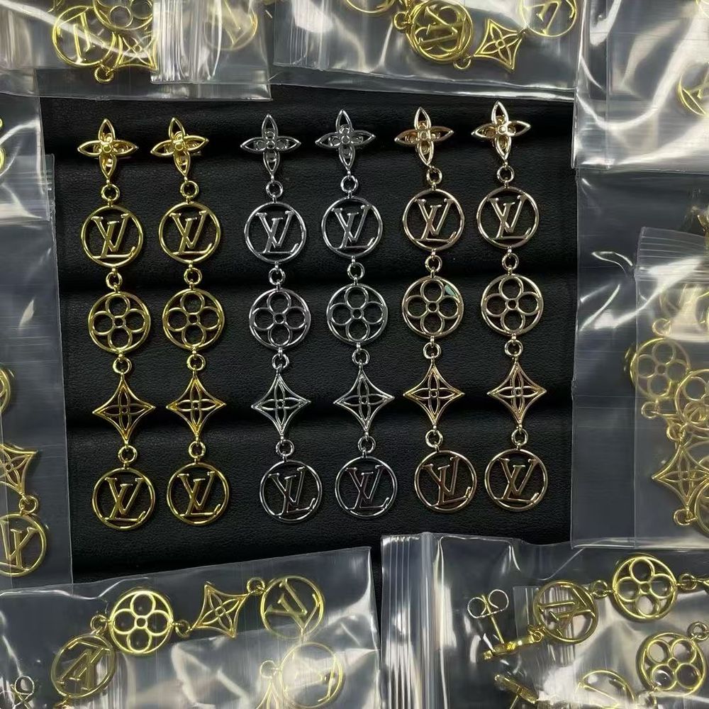 New Arrival LV Earring 006