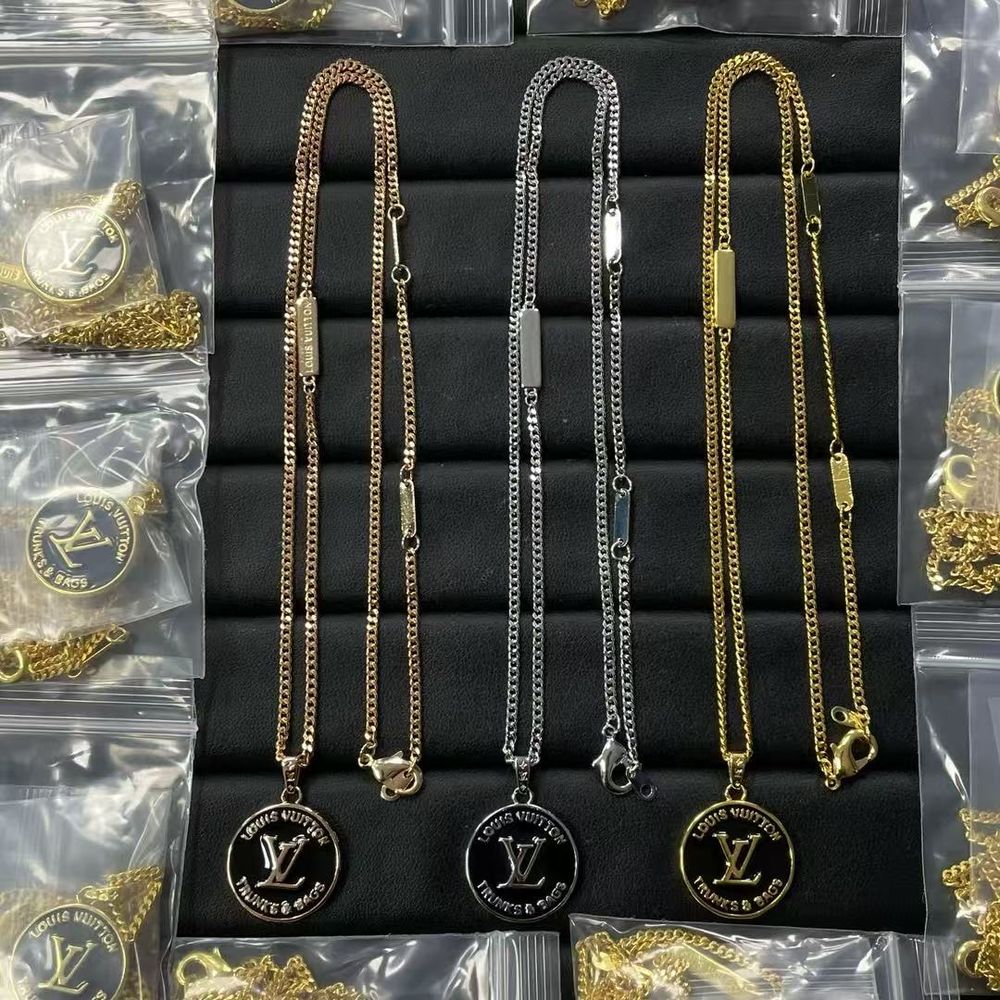 New Arrival LV Necklace 106