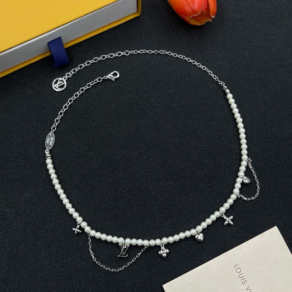 New Arrival LV Necklace 100