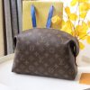LV Cosmetic Pouch GM Monogram Canvas for Women M46458 PA LV Cosmetic Pouch GM Monogram Canvas for Women M46458 PA