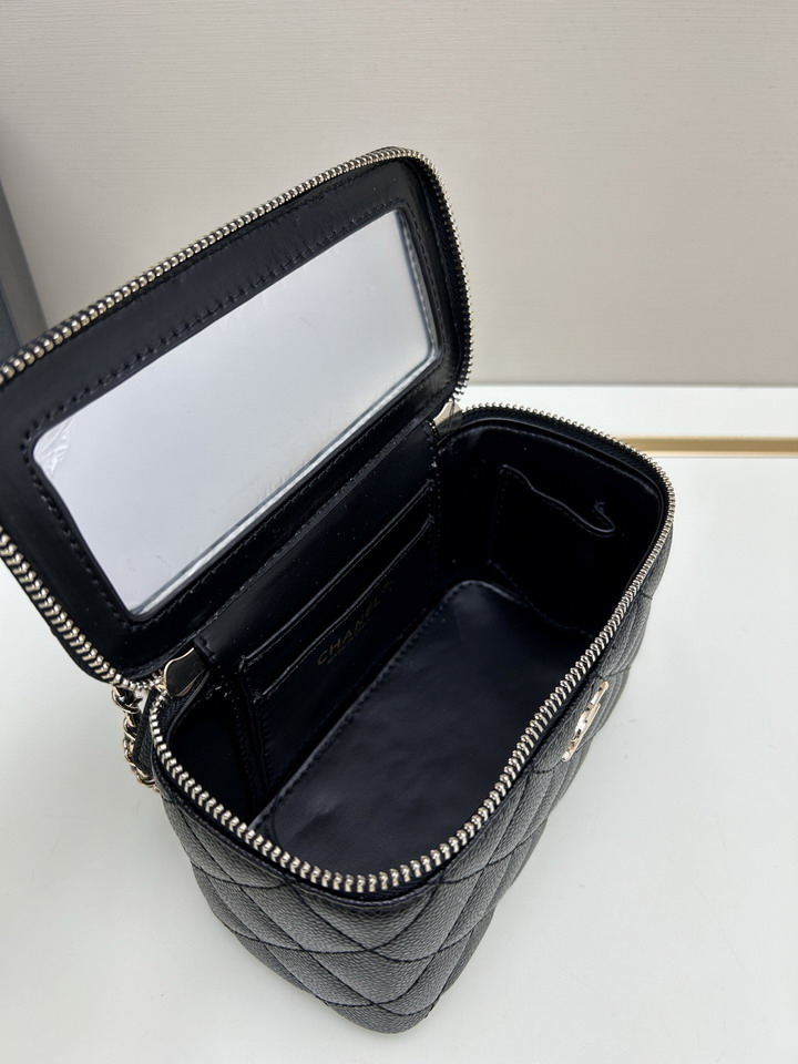 CN Small Vanity Case Black For Women AS3171 CN Small Vanity Case Black For Women AS3171