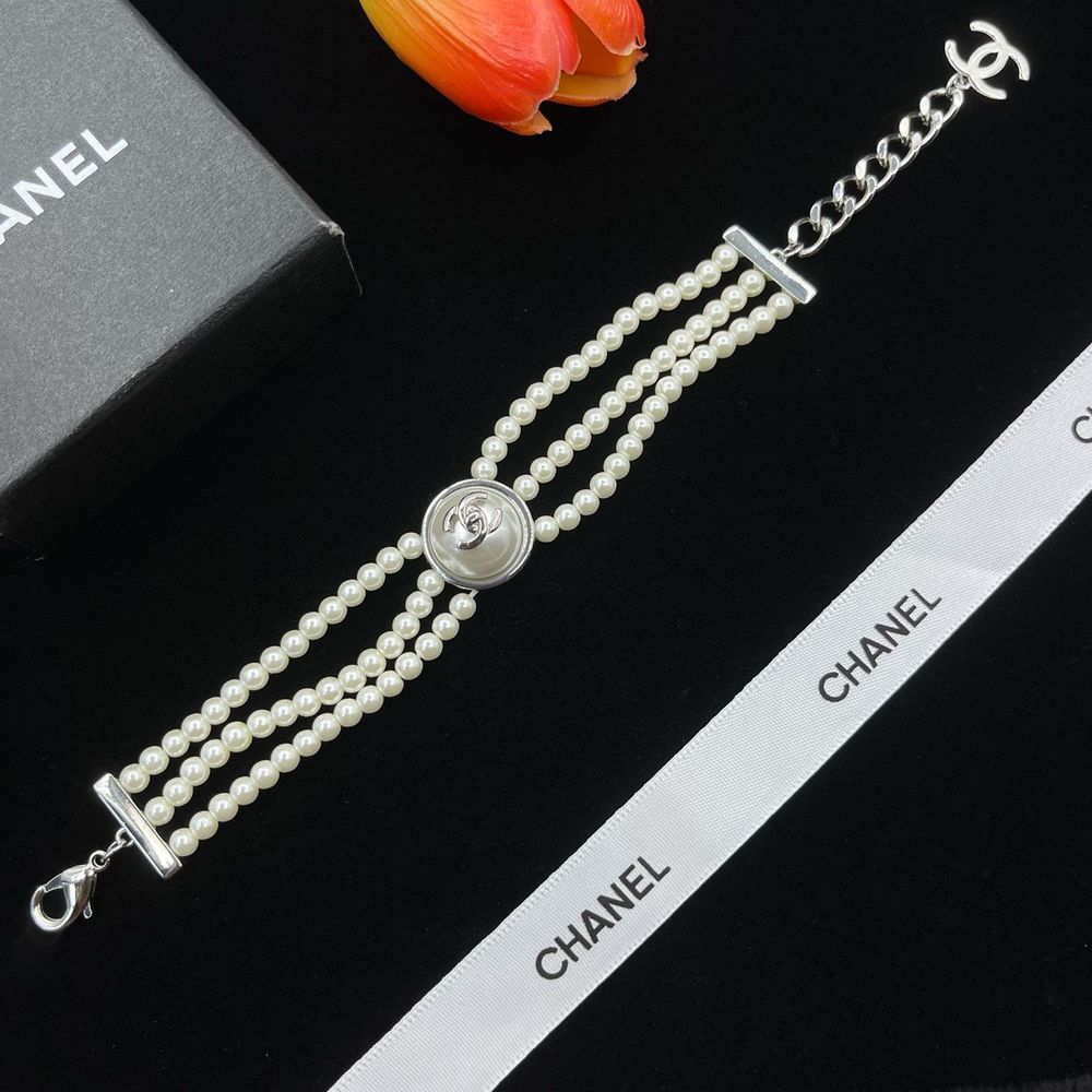 New Arrival Chanel Bracelet 025