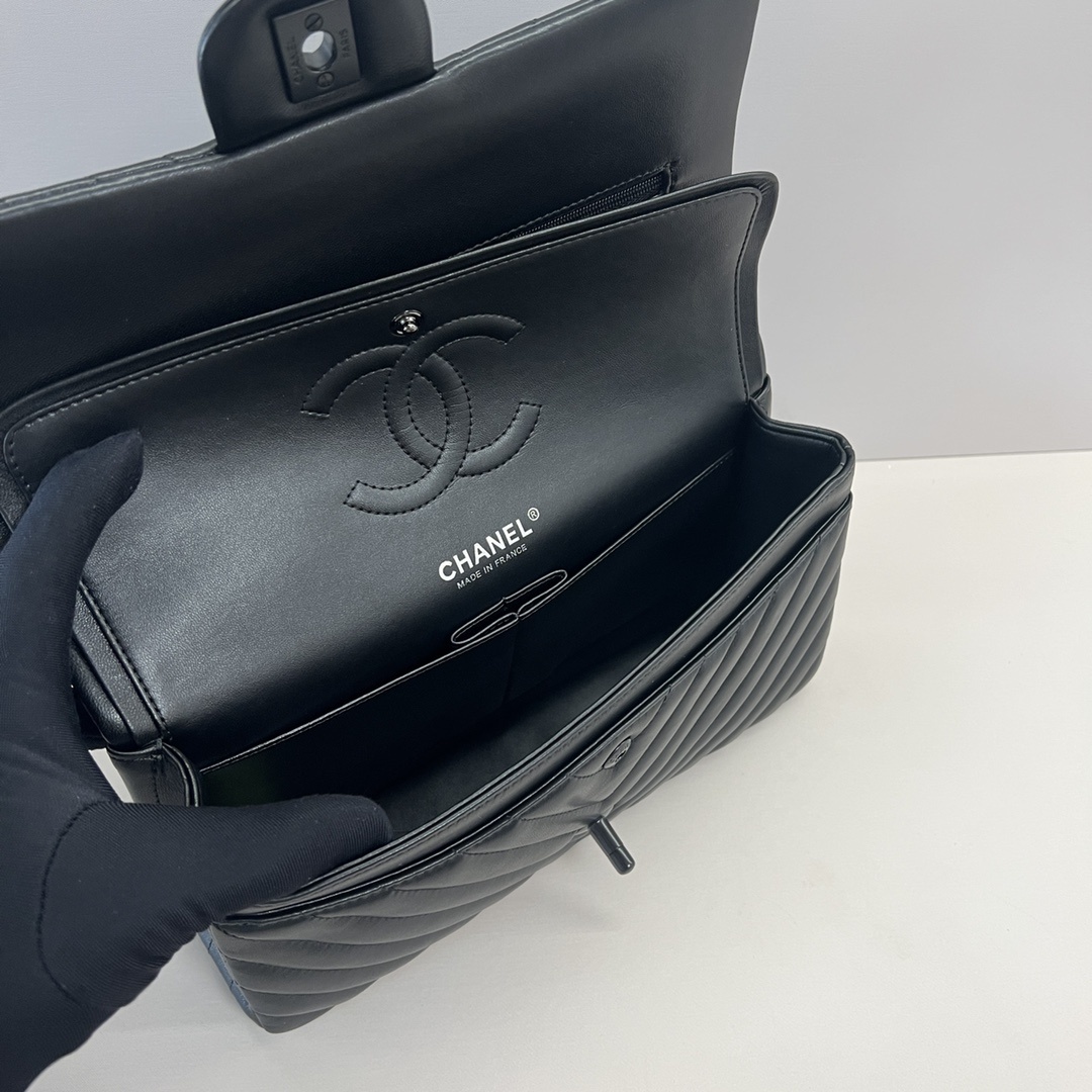 CN Chevron Classic Handbag Black Hardware Black For Women