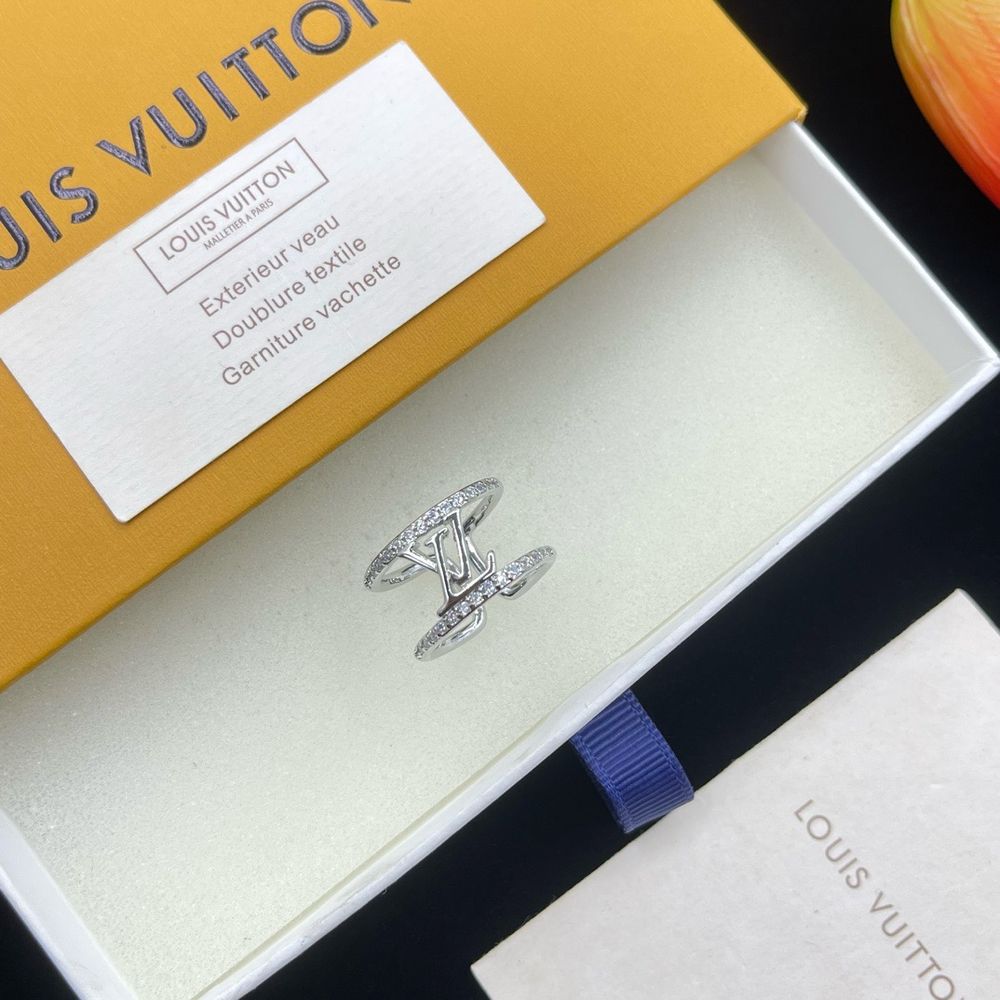 New Arrival LV Ring 1020