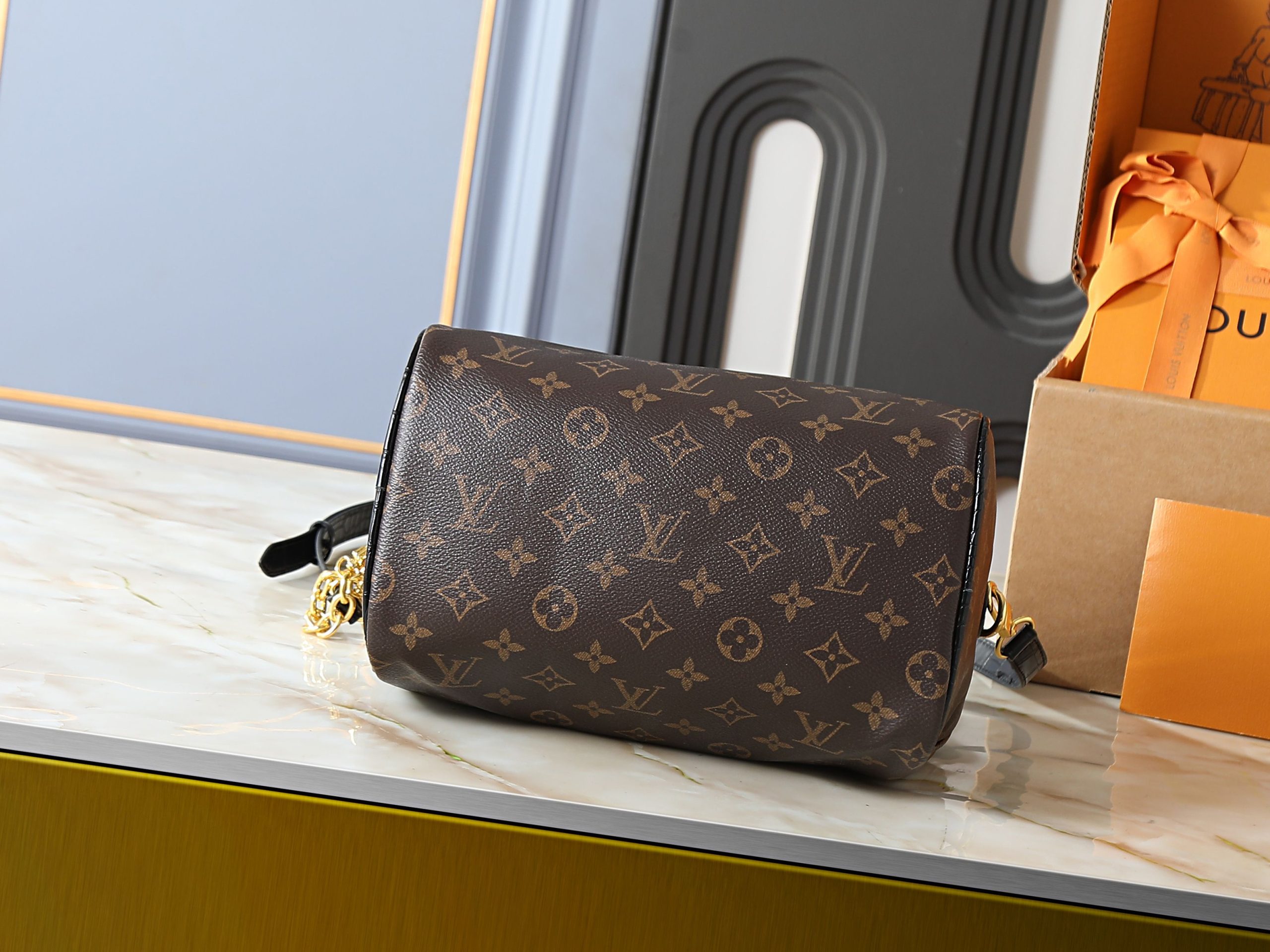 Luxury LV Handbag M26487-M87286 Luxury LV Handbag M26487-M87286