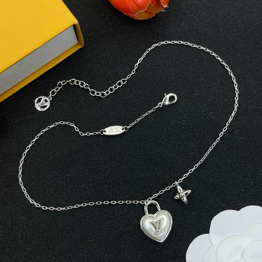 New Arrival LV Necklace 147