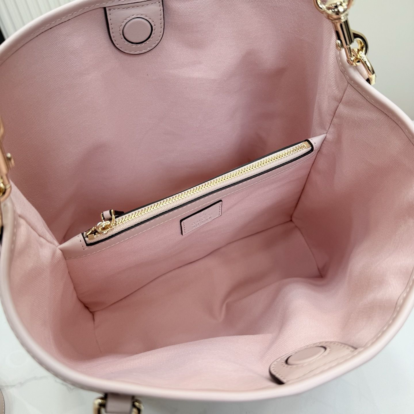 GG Emblem Small Bucket Bag 815103 GG Emblem Small Bucket Bag 815103