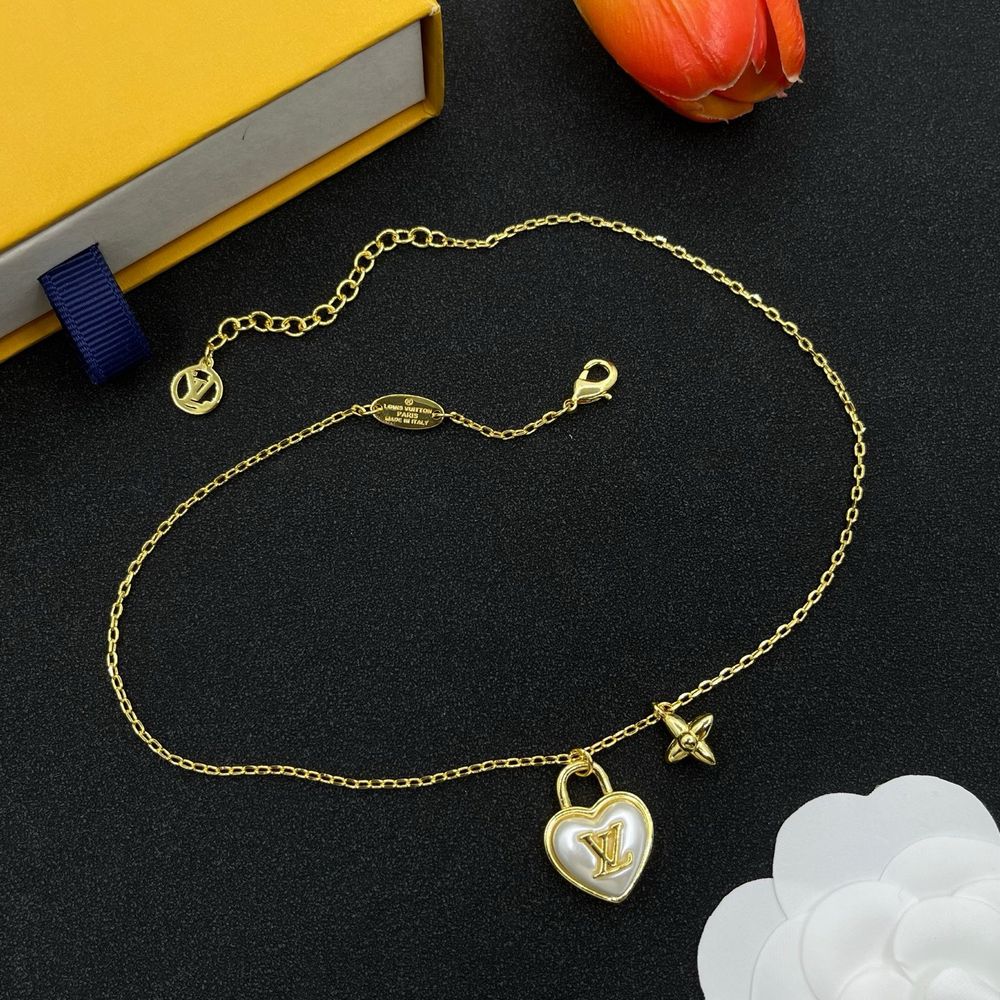 New Arrival LV Necklace 147