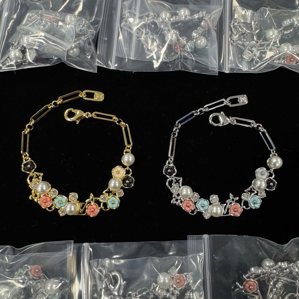 New Arrival LV Bracelet 173