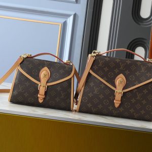 Luxury LV Handbag M44919-M51121-M51120
