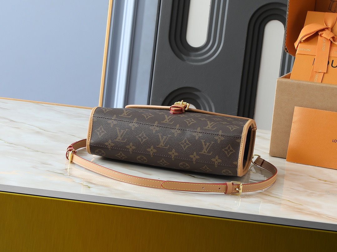 Luxury LV Handbag M44919-M51121-M51120 Luxury LV Handbag M44919-M51121-M51120