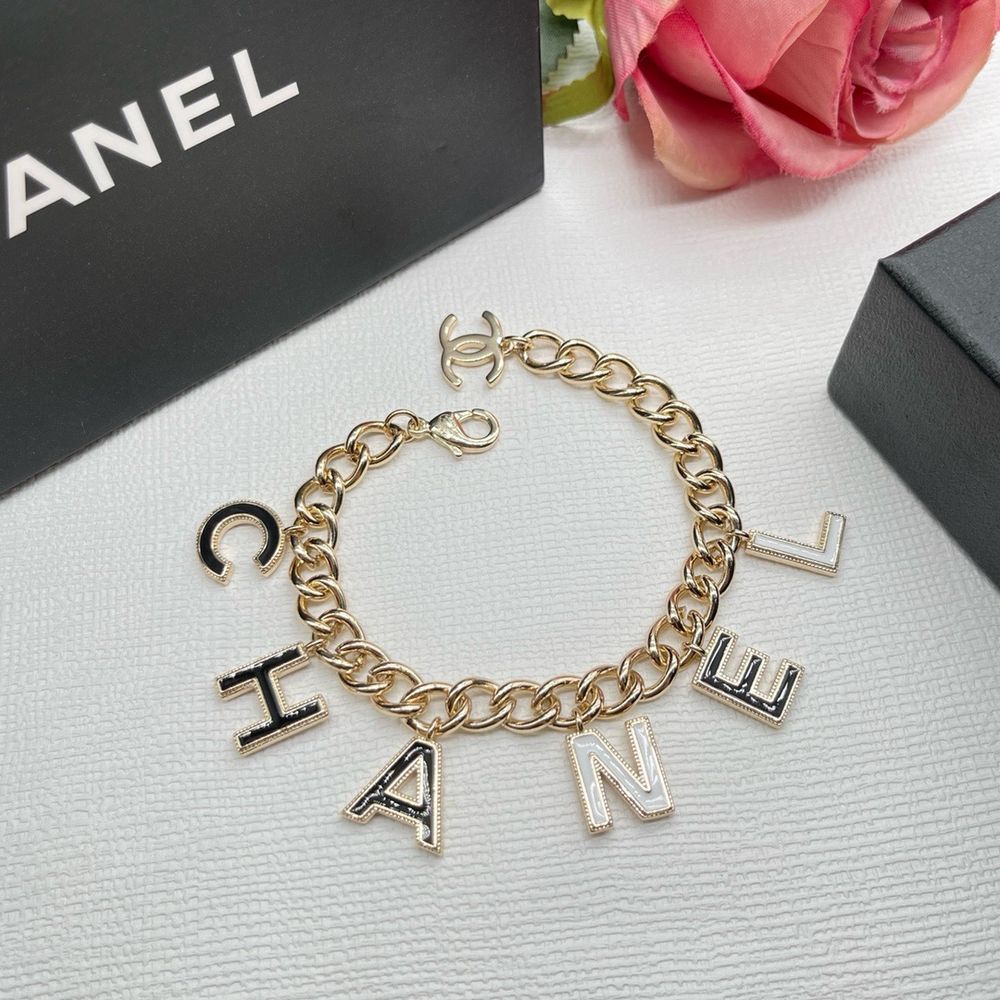 New Arrival Chanel Bracelet 069