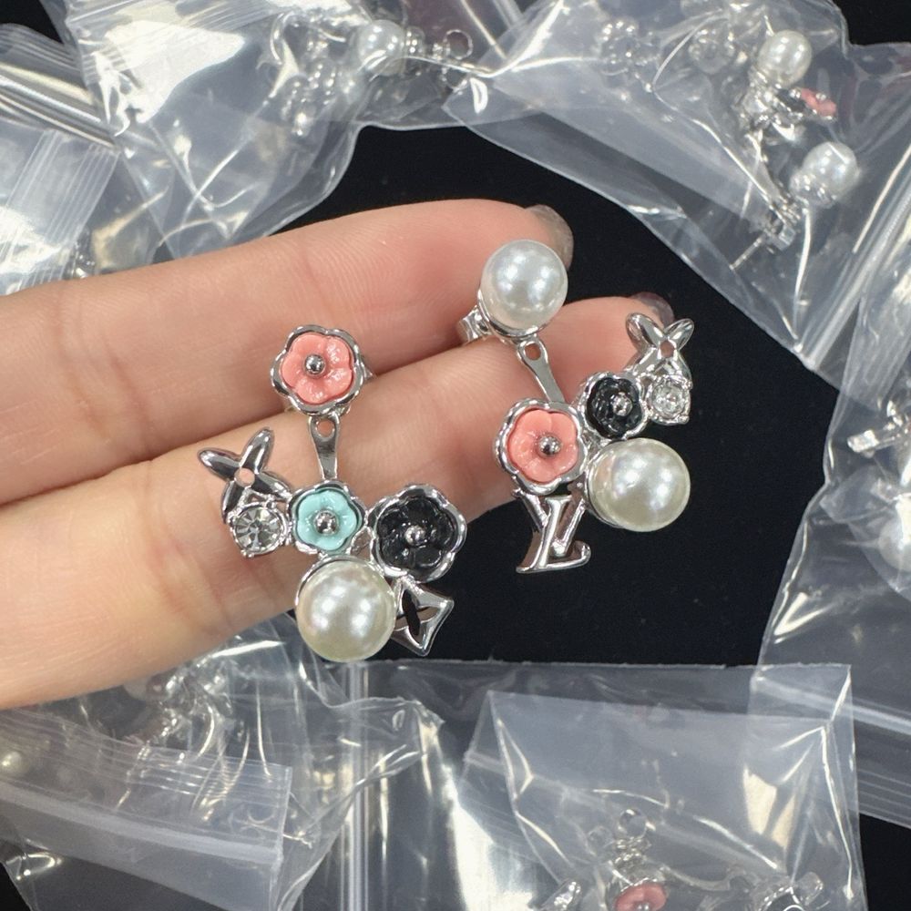 New Arrival LV Earring 001