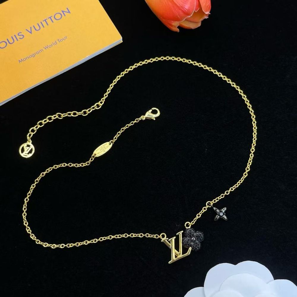 New Arrival LV Necklace 163