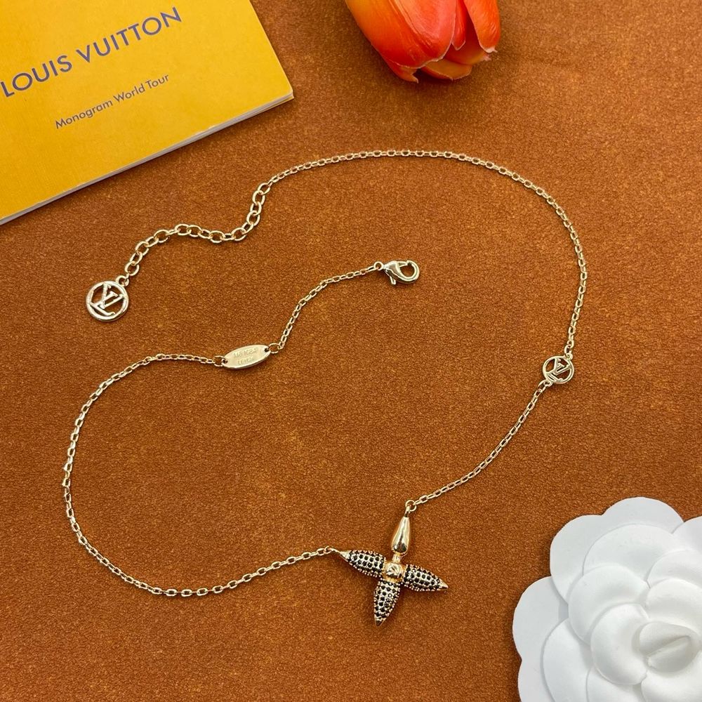 New Arrival LV Necklace 138
