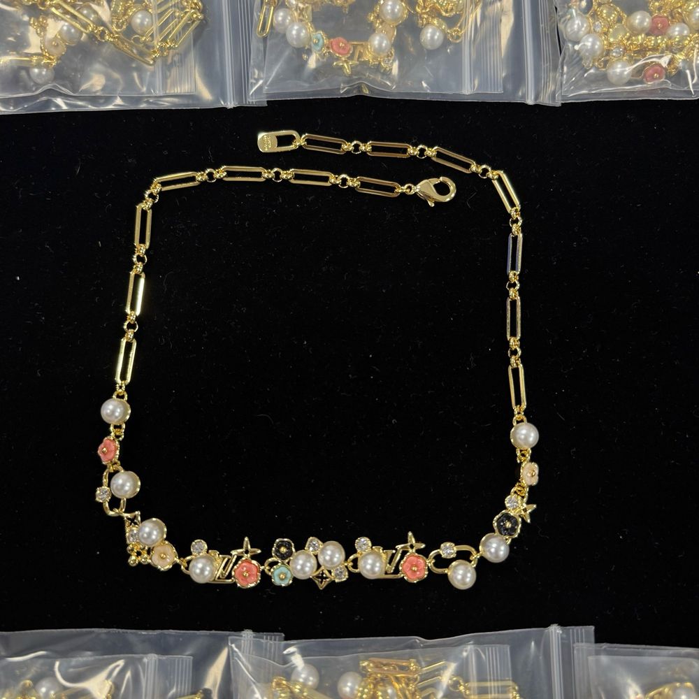 New Arrival LV Necklace 141