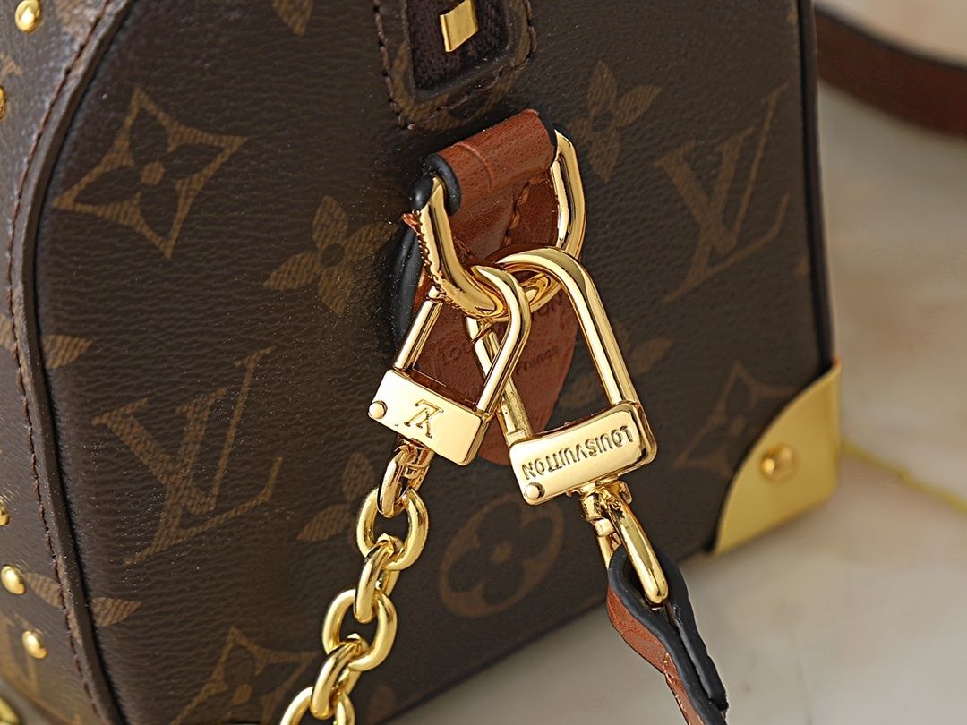 Luxury LV Handbag M28102-M13146 Luxury LV Handbag M28102-M13146