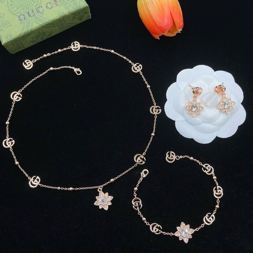 New Arrival Gucci Set Women 015