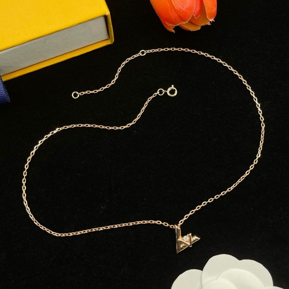 New Arrival LV Necklace 135