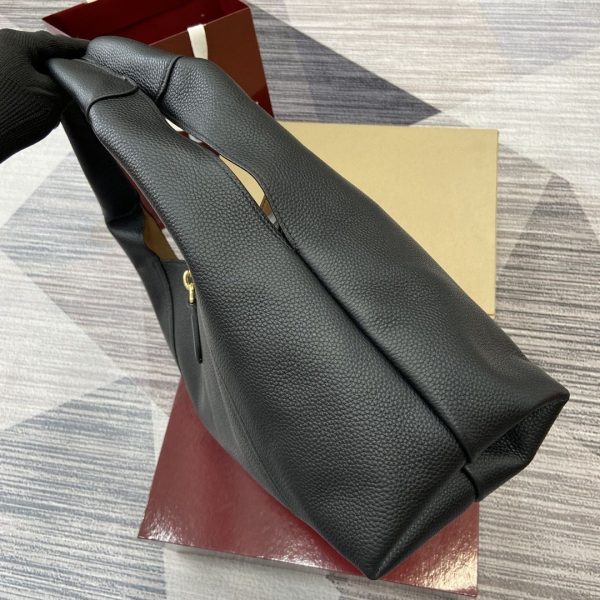 GG Softbit Maxi Shoulder Bag 837466-1 QA