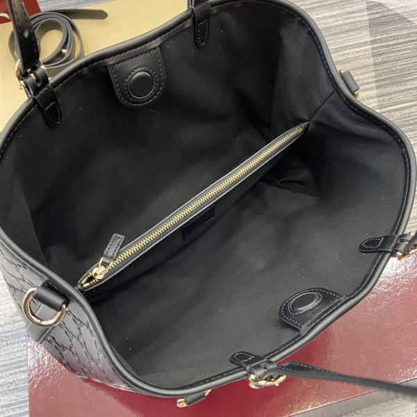 GG Emblem Medium Tote Bag 815214-1 QA