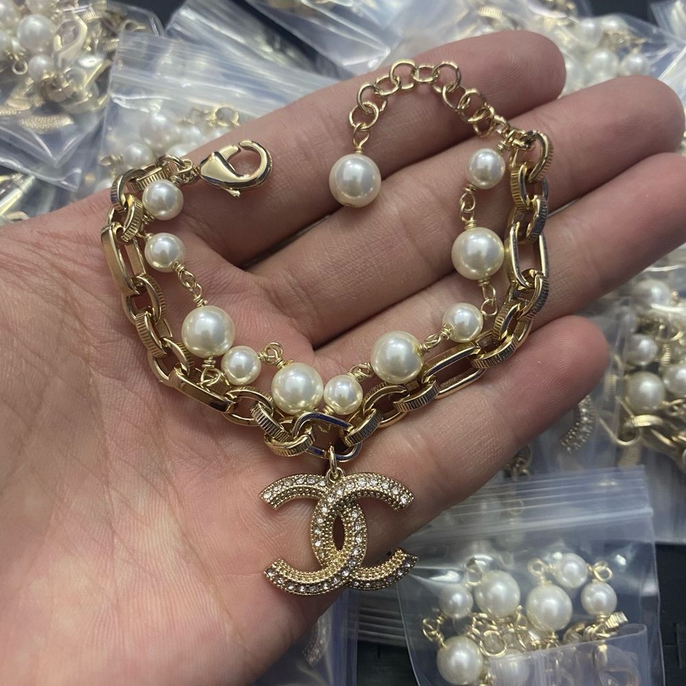 New Arrival Chanel Bracelet 100