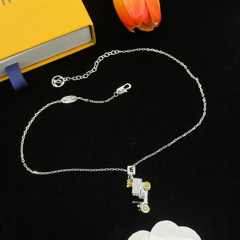 New Arrival LV Necklace 126
