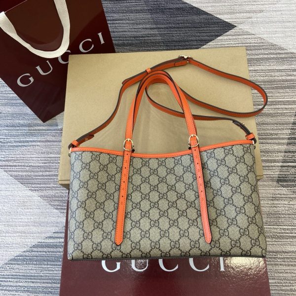 GG Emblem Medium Tote Bag 815214-3 QA