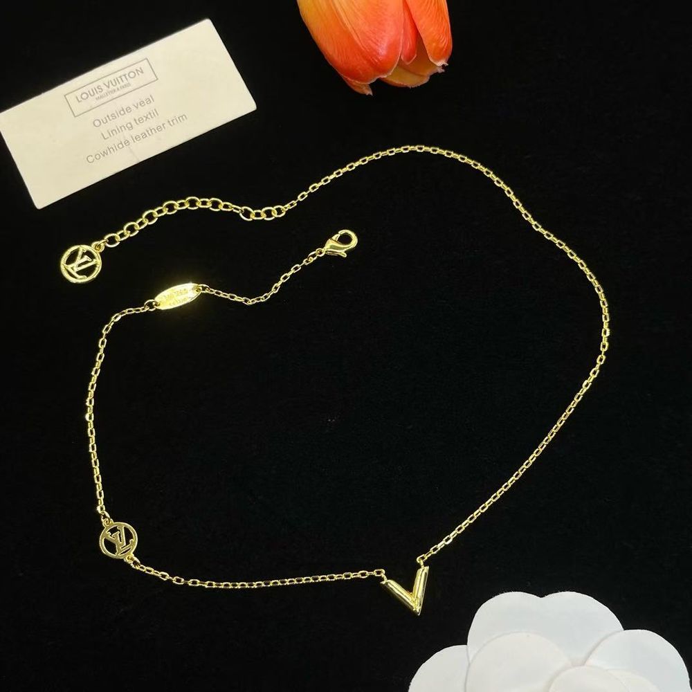 New Arrival LV Necklace 123