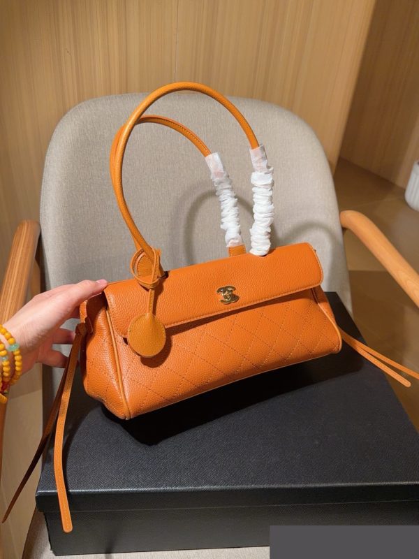 New Fashion CN Handbag CC263410 QA