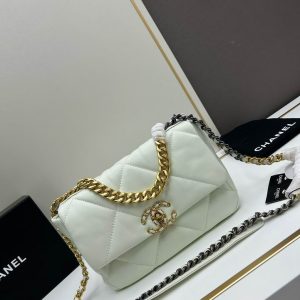 CN 19 HandBag White For Women AS1160
