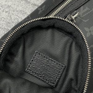 LV Duo Slingbag Black For Men M30936 7 Duo M30936E9BB91E88AB120x42x6cm gf 9 1752608 result