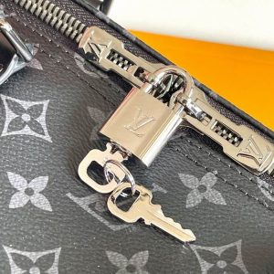 LV Keepall Bandouliere 55 Monogram Eclipse Canvas For Men, Men’s Bags, Travel Bags M40605 5 M40605 55X31X26cm WP 4 1849991 result