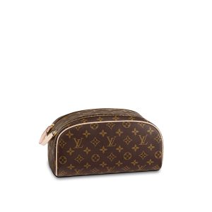 LV King Size Toiletry Monogram Canvas For Men, Travel Bags M47528 LV King Size Toiletry Monogram Canvas For Men, Travel Bags M47528