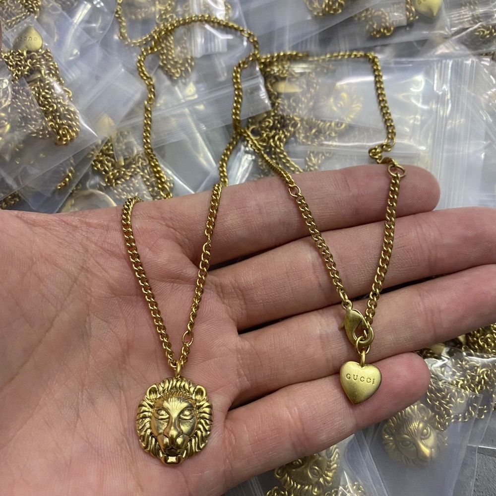 New Arrival Gucci Gold Necklace Women 112